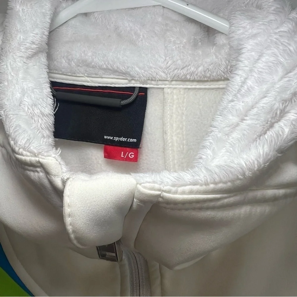 Hooded Spyder Jacket - Picture 4 of 9